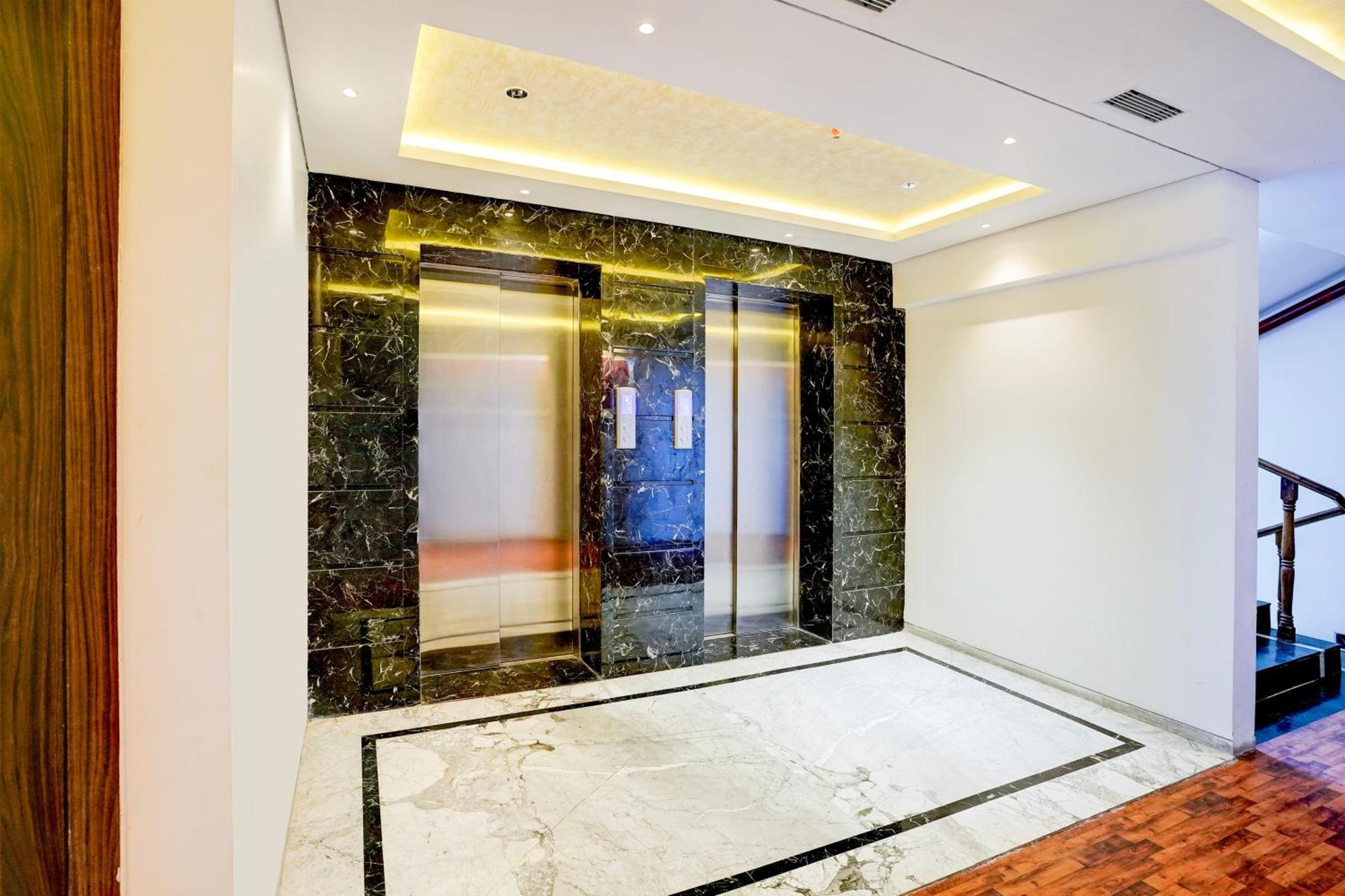 Hotel Palette Magarpatta Formerly Emerald Guestimony Pune
